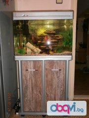 Продавам аквариум YUE-MEI 90л.комплект с шкаф цвят инокс.