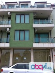 Продавам цяла сграда на 3 етажа + сладкарница в к. к. Слънчев Бряг,в квартал Черно море,само за 200 000 евро