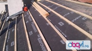 ремонт на покриви и редене на тротоарни плочки