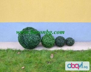 Изкуствени зелени топки