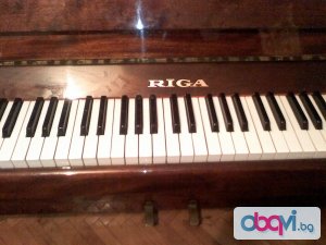 Продавам пиано RIGA