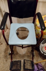 Стол-тоалетна за инвалиди